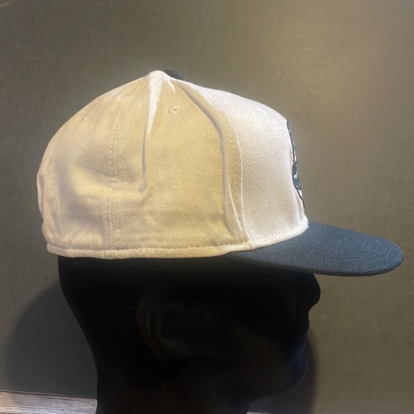 Rich Kids Brand Fitted hat 7 3/8. NWOT. - Picture 5 of 8